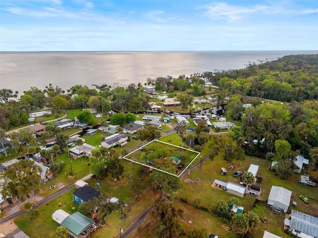 9450 NE 306TH COURT, Fort Mc Coy, FL 32134