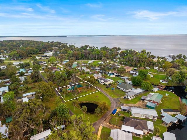 9450 NE 306TH COURT, Fort Mc Coy, FL 32134