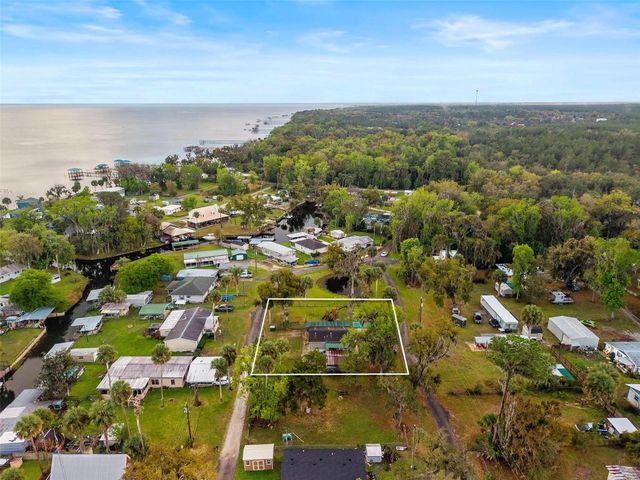 9450 NE 306TH COURT, Fort Mc Coy, FL 32134