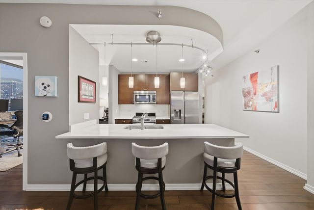 303 W Ohio Street 3502, Chicago, IL 60654