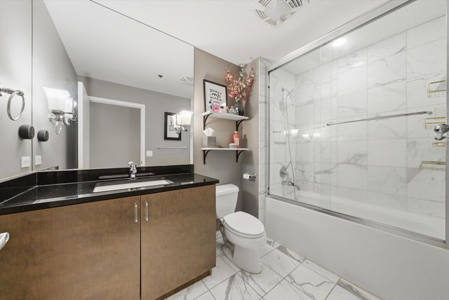 303 W Ohio Street 3502, Chicago, IL 60654