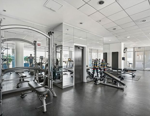 303 W Ohio Street 3502, Chicago, IL 60654