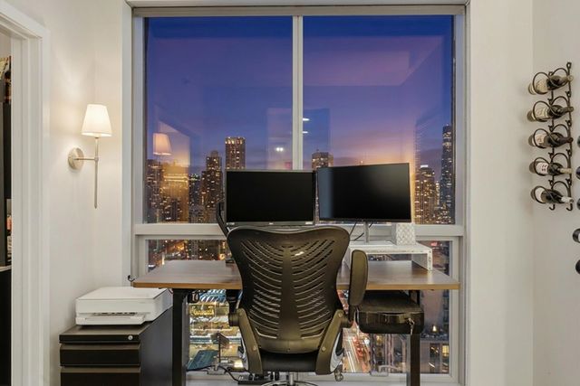 303 W Ohio Street 3502, Chicago, IL 60654