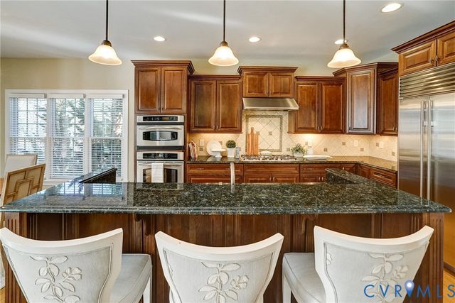 504 Hunt Field Rd, Manakin Sabot, VA 23103