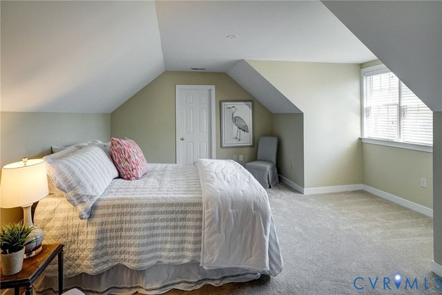 504 Hunt Field Rd, Manakin Sabot, VA 23103