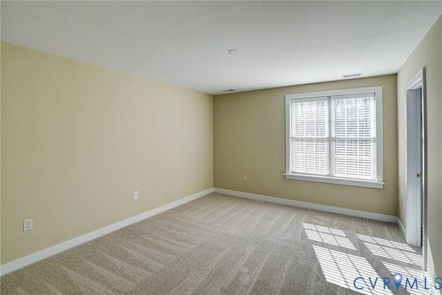 504 Hunt Field Rd, Manakin Sabot, VA 23103