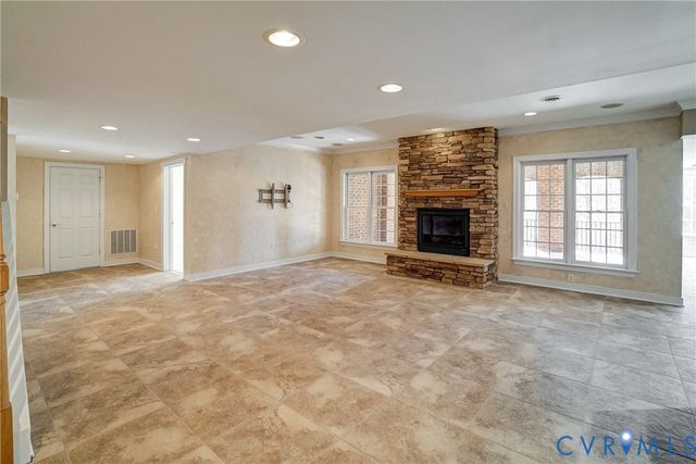 504 Hunt Field Rd, Manakin Sabot, VA 23103