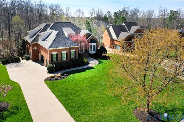 504 Hunt Field Rd, Manakin Sabot, VA 23103