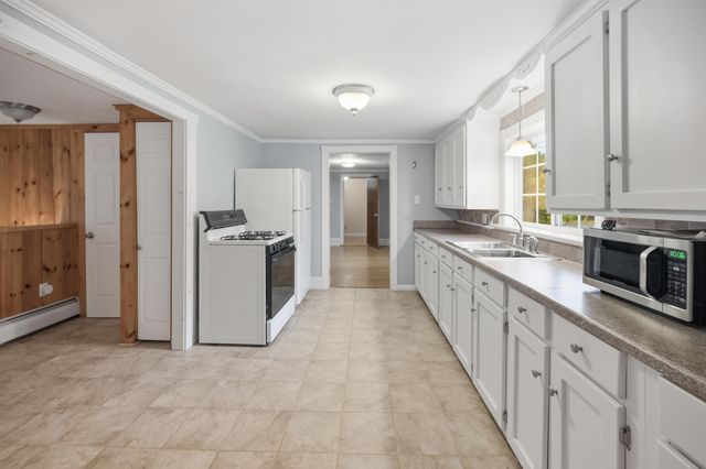 17 Joffre Street, Concord, NH 03301