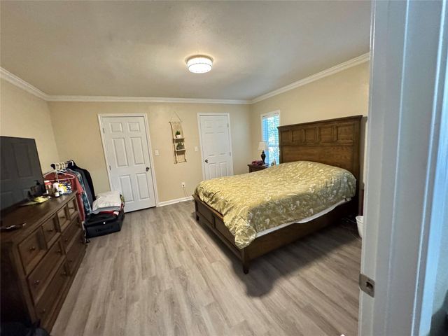 1760 County Road 215, Weimar, TX 78962