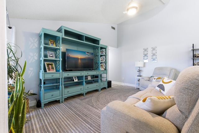 5685 Golden Eagle Circle 5685, Palm Beach Gardens, FL 33418