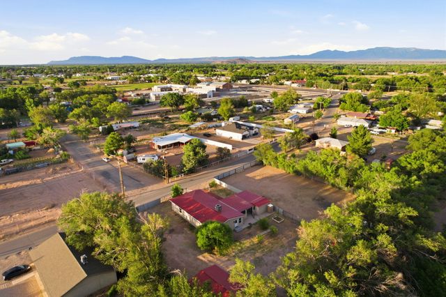 14 Square Deal Road, Belen, NM 87002