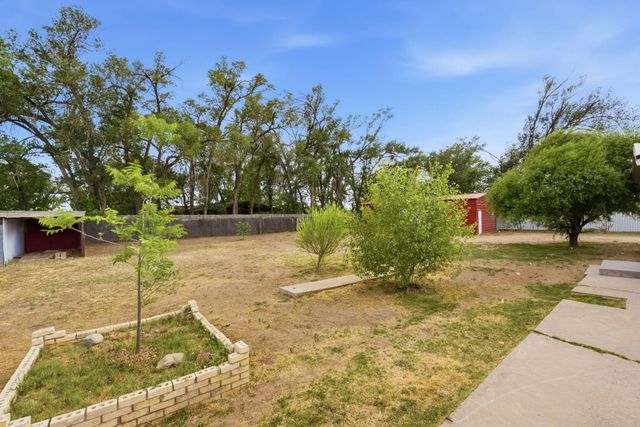 14 Square Deal Road, Belen, NM 87002