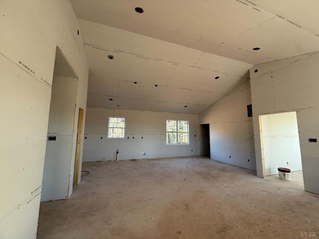 2200 Bent Creek Road, Concord, VA 24538