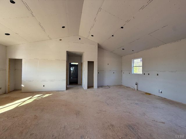 2200 Bent Creek Road, Concord, VA 24538