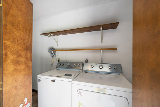 57 GREENBRIAR LN, Stuarts Draft, VA 24477