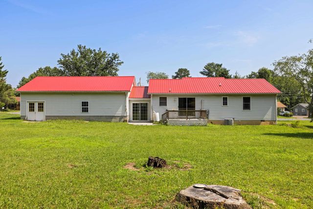 57 GREENBRIAR LN, Stuarts Draft, VA 24477