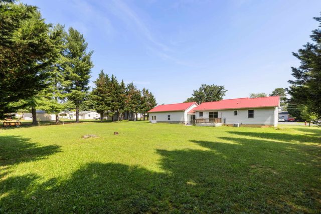 57 GREENBRIAR LN, Stuarts Draft, VA 24477