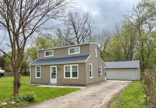 3336 Leta Avenue, Burton, MI 48529