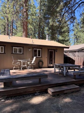 814 Capistrano Ave, South Lake Tahoe, CA 96150