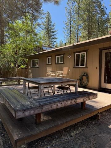 814 Capistrano Ave, South Lake Tahoe, CA 96150