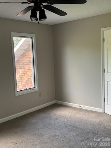1001 DownPatrick Lane NW, Concord, NC 28027