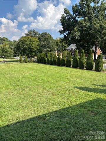 1001 DownPatrick Lane NW, Concord, NC 28027