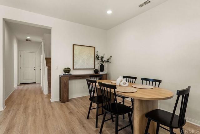 4301 Pacifica Way 2, Oceanside, CA 92056