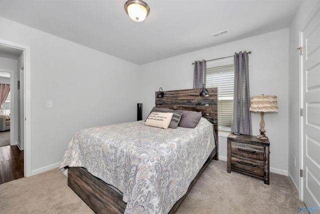 120 Edgestone Drive, Harvest, AL 35749