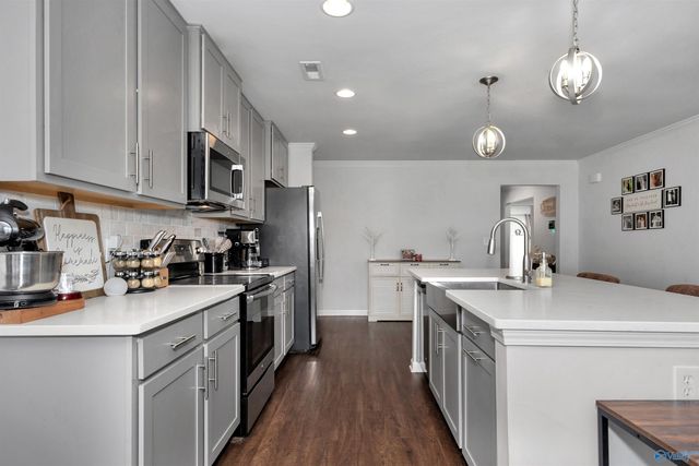 120 Edgestone Drive, Harvest, AL 35749