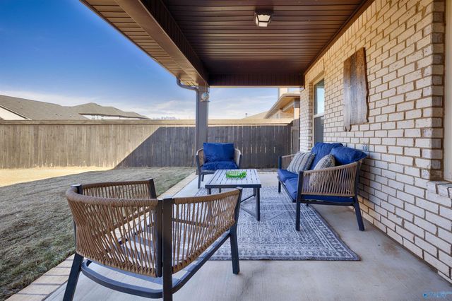 120 Edgestone Drive, Harvest, AL 35749