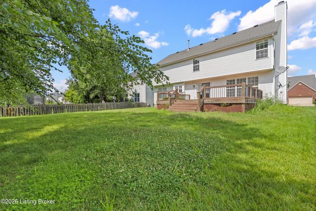10123 Spring Gate Dr, Louisville, KY 40241