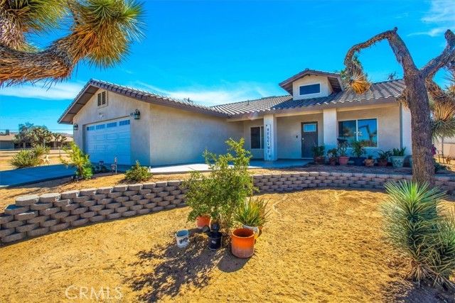 58385 Delano Trail, Yucca Valley, CA 92284