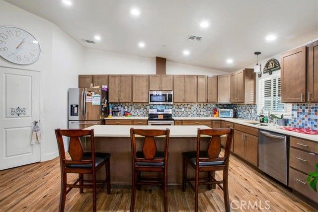 58385 Delano Trail, Yucca Valley, CA 92284