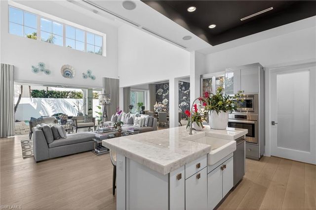 9193 Mercato WAY, Naples, FL 34108