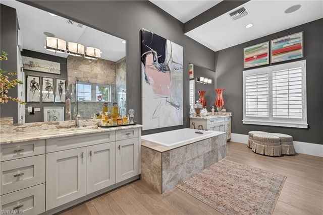 9193 Mercato WAY, Naples, FL 34108