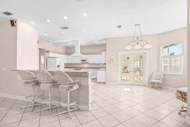 156 SW Saratoga Avenue, Port St. Lucie, FL 34953