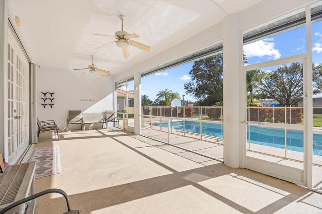 156 SW Saratoga Avenue, Port St. Lucie, FL 34953