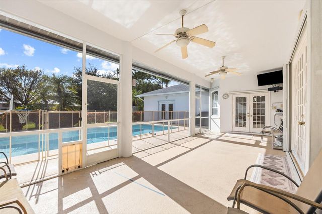 156 SW Saratoga Avenue, Port St. Lucie, FL 34953