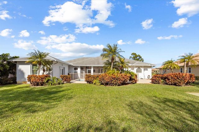 156 SW Saratoga Avenue, Port St. Lucie, FL 34953