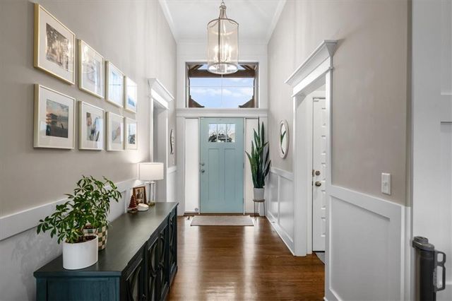 2421 SW River Trail Road, Lee's Summit, MO 64082