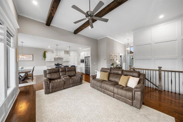 2421 SW River Trail Road, Lee's Summit, MO 64082