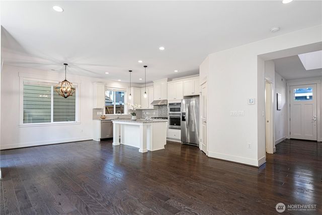 18717 43rd Drive SE, Bothell, WA 98012