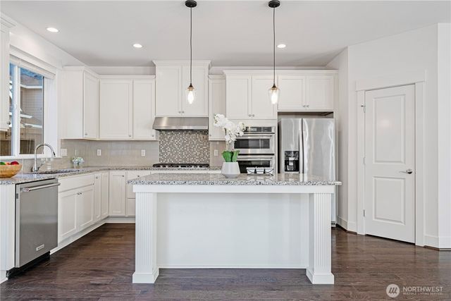 18717 43rd Drive SE, Bothell, WA 98012