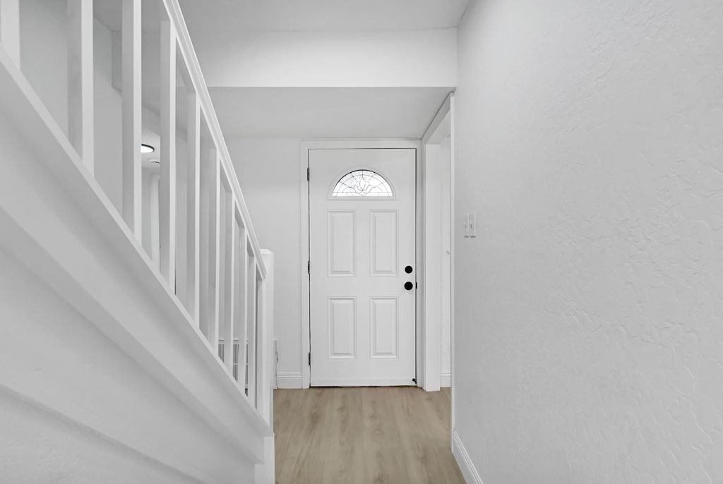 Image 5 of property listing at 2031 Northhill Street, Selma, CA 93662