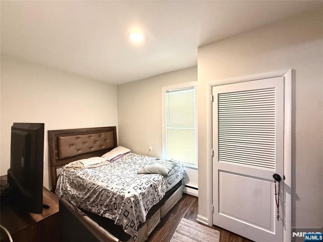 27 Honiss Street, Belleville, NJ 07109