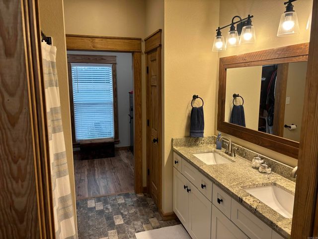 107 River Place Drive, Pangburn, AR 72121