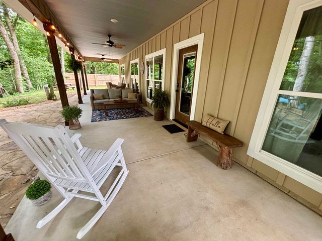 107 River Place Drive, Pangburn, AR 72121