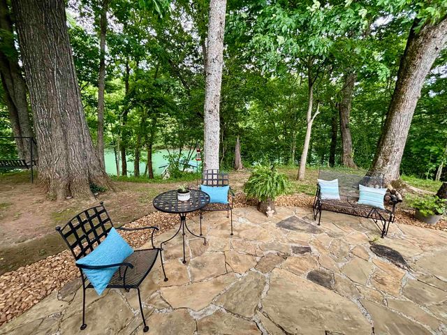 107 River Place Drive, Pangburn, AR 72121