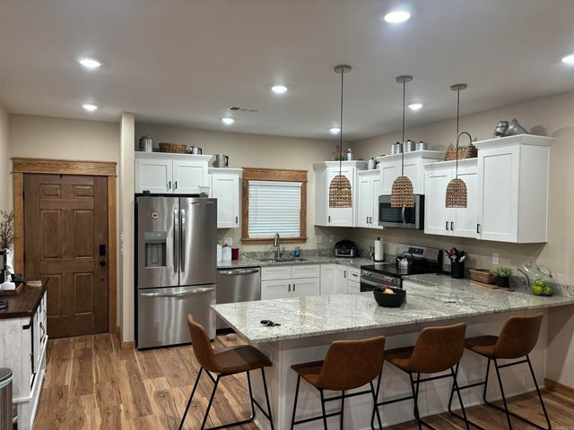 107 River Place Drive, Pangburn, AR 72121